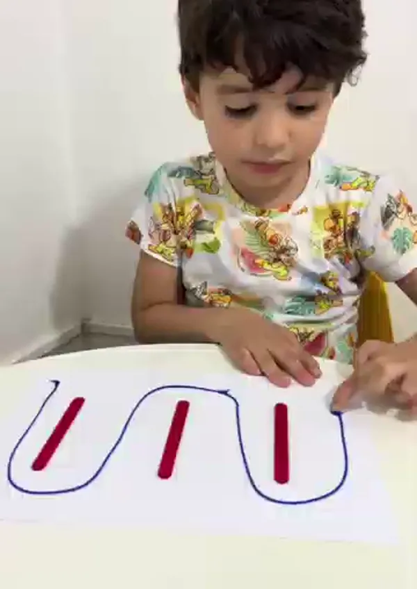 Support video: Playdough Line Builder